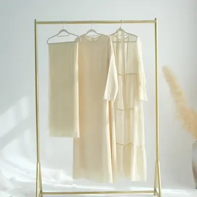Three piece set meets elegant chiffon wrinkles Abaya - multifunctional design for daily wear