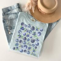 Comfort Colors Vintage Watercolor Blueberry T-Shirt - Relaxed Fit Casual Tee, Summer Wear, Boho, Fruit Lover Gift - Basic, Br...