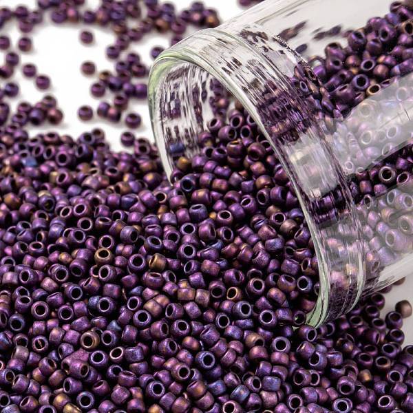 TOHO Round Seed Beads