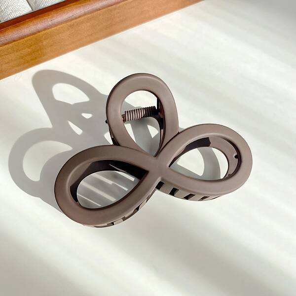 Solid Color Hollow Bowknot Plastic Large Claw Hair Clips