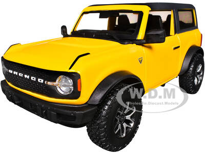 2021 Ford Bronco Badlands Yellow with Black Top Special Edition 1/24 Diecast Model Car by Maisto