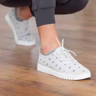Cut-Out Paw Print Casual Sneakers - Purple - 9