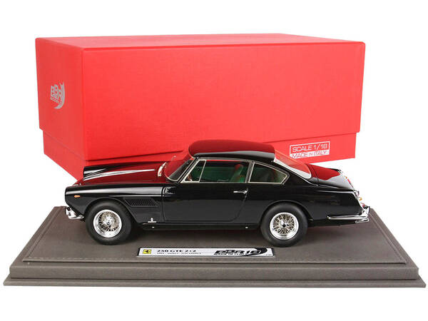 1961 Ferrari GTE 2+2 Serie I S/N 2999GT Black with Green Interior with DISPLAY CASE Limited Edition to 68 Pieces Worldwide 1/...
