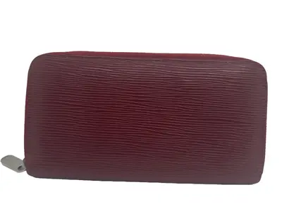 Pre-owned Louis Vuitton Epi Leather small leather goods Zippy Wallet in Red Epi Leather