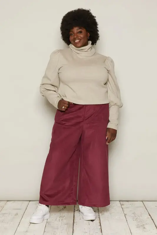Logi Jumper (Beige) | size: L
