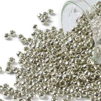TOHO Round Seed Beads