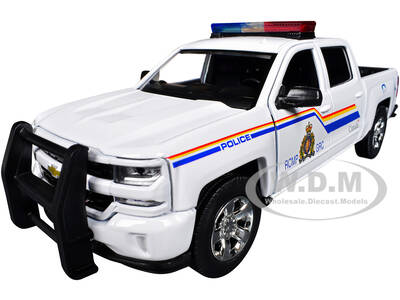 2017 Chevrolet Silverado 1500 LT Z71 Crew Cab Pickup Truck Royal Canadian Mounted Police White with Flashing Light Bar and ...