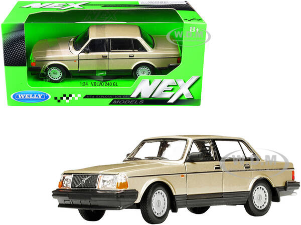 Volvo 240 GL Gold Metallic \