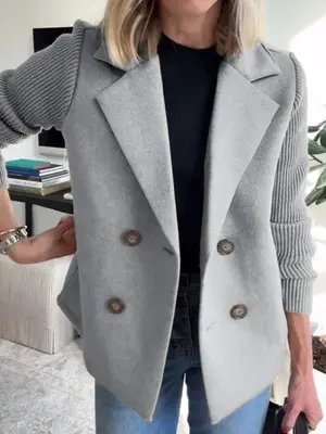 Clara – Button-Detail Cable Knit Sweater