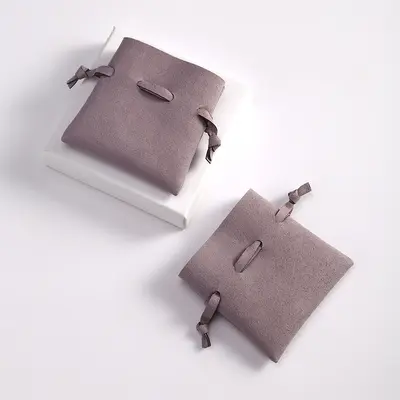 Microfiber Leather Jewelry Clamshell Bag | Color: Light coffee | format: 7X8CM | quantity: 1PC