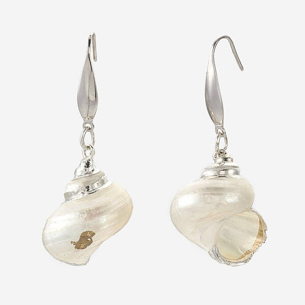 Electroplate Shell Beads Dangle Earrings