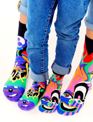 SHY & OUTGOING MATCHY MISMATCHY SOCKS SET | 2nd Pair: ADULT LARGE | 1st Pair: ADULT LARGE
