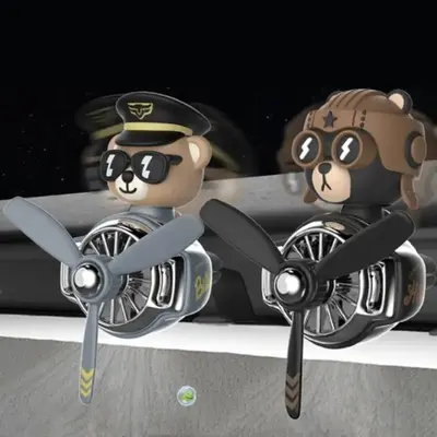 Cartoon Bear Design Car Air Freshener, 1 Count Car Air Outlet Freshener Clip, Car Interior Decoration Accessories for Men an...