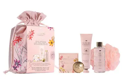 Grace cole Body care gift set in a bag Peony, peach and raspberry 5 pieces