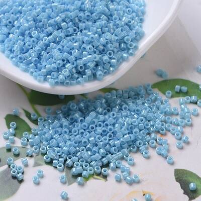 MIYUKI Delica Beads