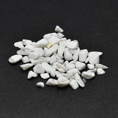 Howlite Chip Beads