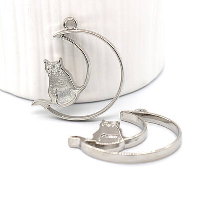 Alloy Open Back Bezel Moon Cat Pendants