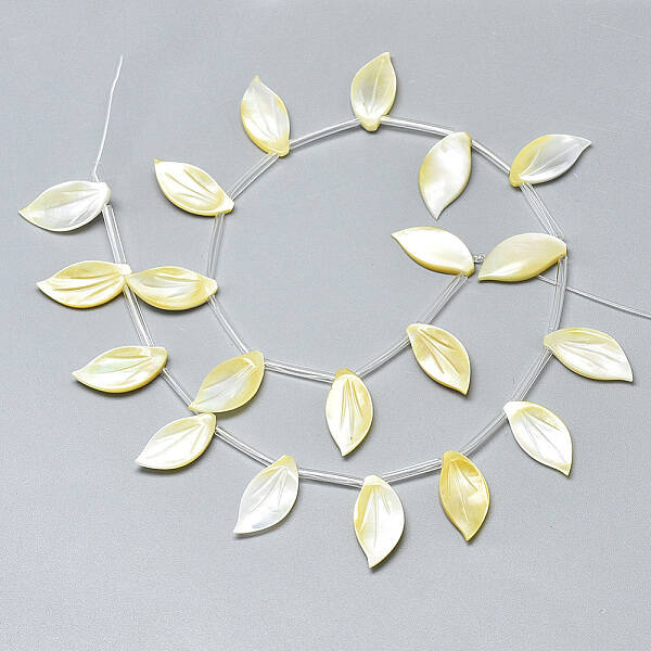 Natural Yellow Shell Pendants