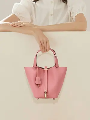 SADI Women's Cowhide Solid Leather Handbags, withPouch Bag As Gift. Casual Styling for Daily Use,Unique Bags, Shopper Stylish...
