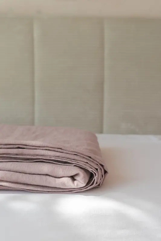 Linen flat sheet in Dusty Rose | Size: EU/UK King