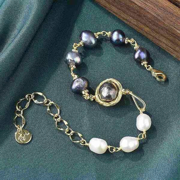 Pearl Beaded Bracelets