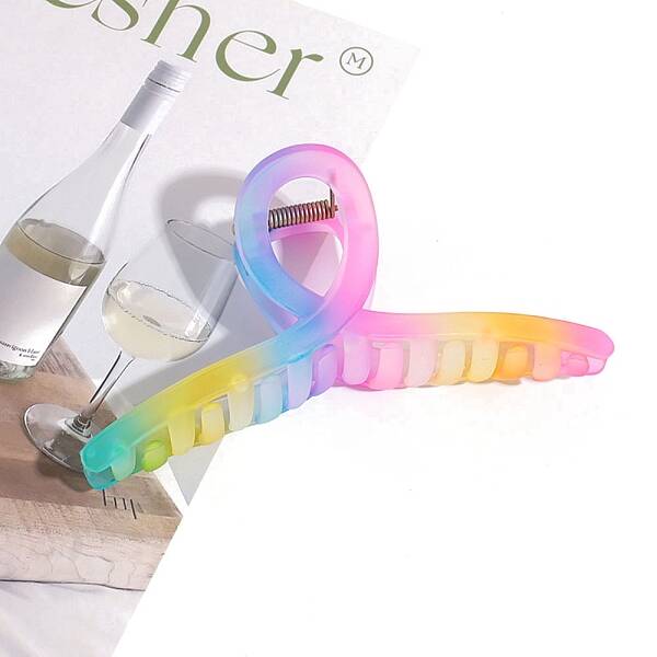 Plastic Claw Hair Clips