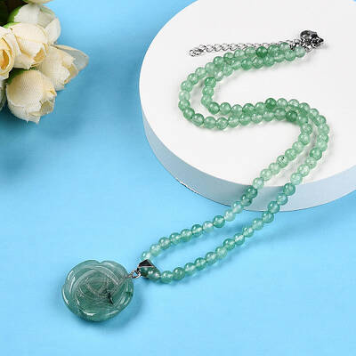 Natural Green Aventurine 4.5mm Round Beaded Flower Pendant Necklaces