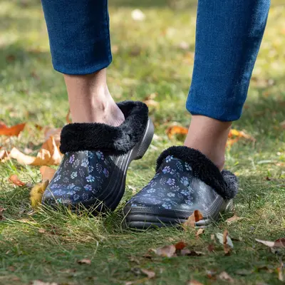 Paw Print Indoor/Outdoor Clog Slipper Shoes - Decorative Paws - 10