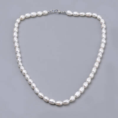 Natural Pearl Beaded Necklaces