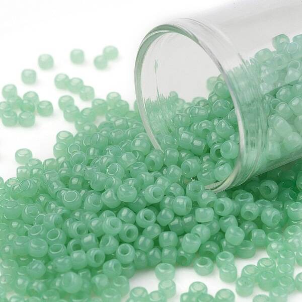TOHO Round Seed Beads