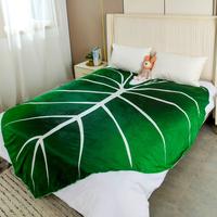 Novelty Leaf Design Flannel Blanket, 1 Count Soft Warm Durable Blanket for Home & Office, Machine Washable Blanket, Comfortab...