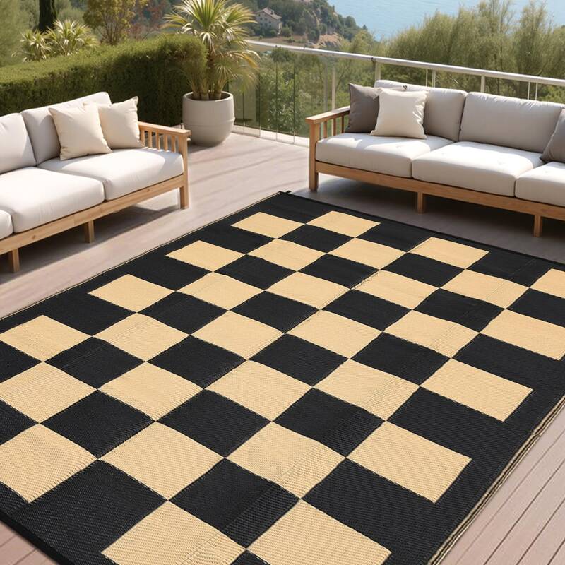 Garvee Checkered Outdoor Rug 8x10 UV-Resistant Waterproof Plastic Foldable Reversible with Stakes for Patio Picnic Deck