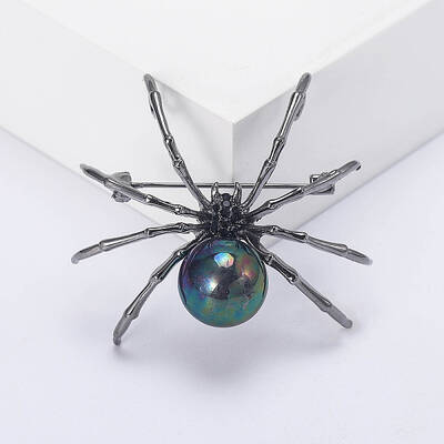 Spider with Plastic Pearl Pins