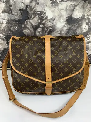 Pre-owned Louis Vuitton canvas Crossbody Bags Saumur 35 Crossbody