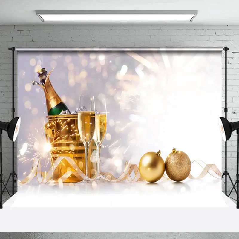 Aperturee Beer Ribbon Golden Ball Simple Christmas Backdrop - Aperturee