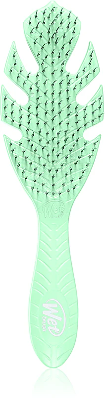 Wet Brush Go Green green hairbrush