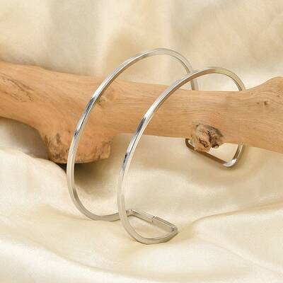 Non-Tarnish 304 Stainless Steel Hollow Open Cuff Bangles for Women