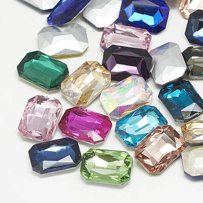 Pointed Back Glass Rhinestone Cabochons