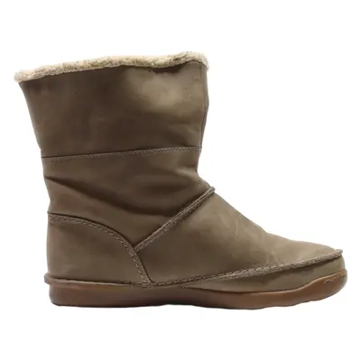 CLARKS Snow Boots Beige Suede Womens UK 6