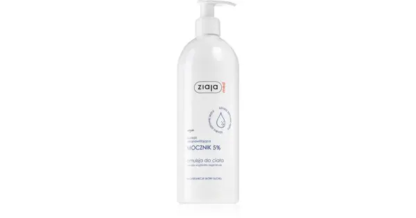 Ziaja Med Ultra with urea regenerating emulsion to moisturize and smooth the skin (5% Urea) 400 ml