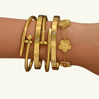 Luxury Gold-Plated Bangle Bracelet for Women – Stainless-Steel Look, Fade-Resistant Fashion Accessory