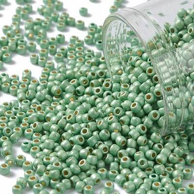 TOHO Round Seed Beads
