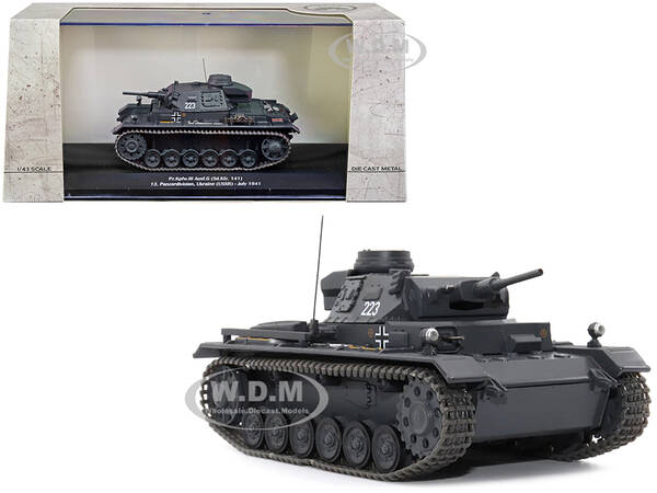 Pz.Kpfw.III Ausf.G (Sd.Kfz. 141) Tank 223 \