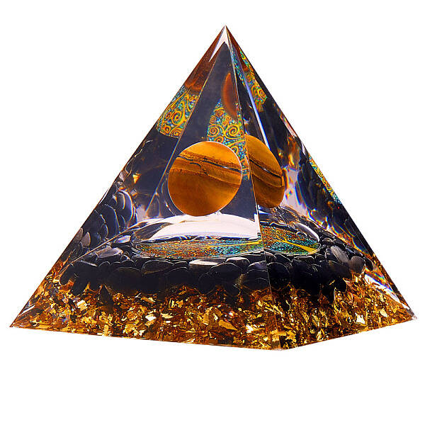 Natural Black Stone Crystal Pyramid Decorations