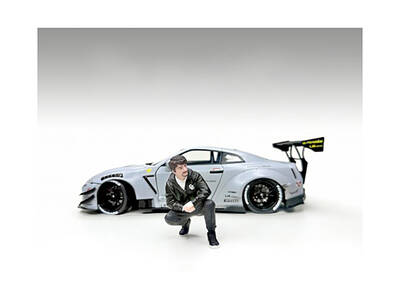 LB Nation Figure #4 for 1/24 Scale Models by American Diorama