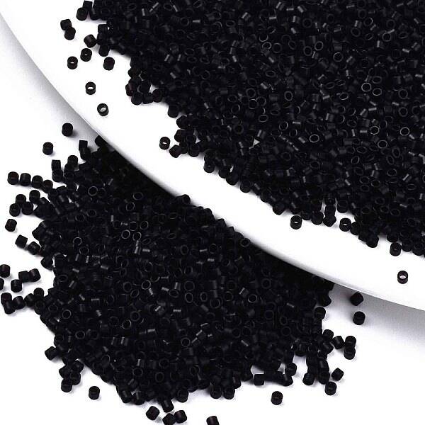 11/0 Grade A Glass Seed Beads