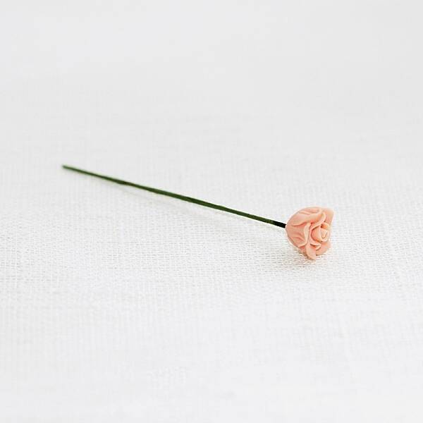 Resin Simulation Rose Model with Iron Wire