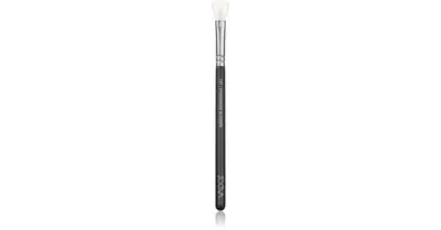 ZOEVA 227 eyeshadow brush