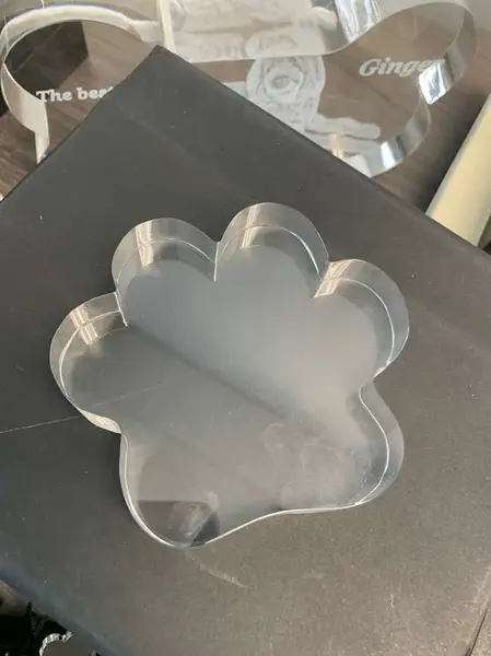 3D Engraving Crystal - Paw-Standard / Small