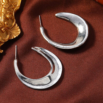Elegant Asymmetric Alloy Stud Earrings